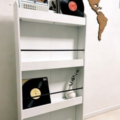 超薄型レコード収納ラック／スリム本棚の画像