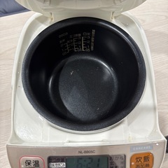 象印　マイコン炊飯器　3合炊き　2019年製の画像