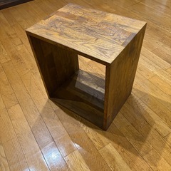 WOOD BOX シェルフ　チェア　の画像