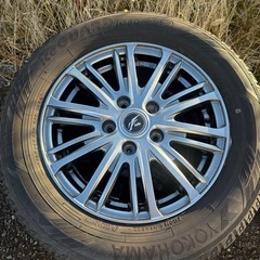 スタッドレスタイヤ譲ります(冬用) 195/65/R15の画像