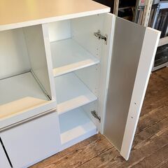 ニトリ レンジ台（ホワイト）幅90×奥行43×高さ89cmの画像