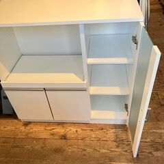 ニトリ レンジ台（ホワイト）幅90×奥行43×高さ89cmの画像