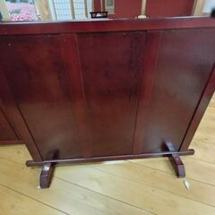 衝立3枚組（ワインレッド色）現状渡し中古品です。引取り専用（今まで使用していました。）の画像