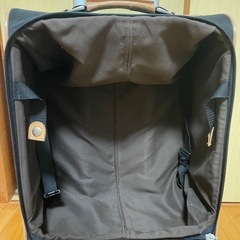 キャリーバック　スーツケースの画像