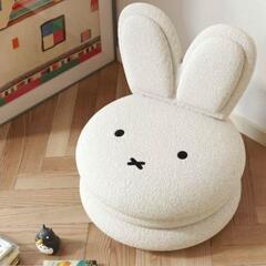 コストコ MIFFY ミッフィーマカロンチェア ミッフィー椅子の画像