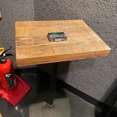 【受付終了】アンティークテーブルの画像