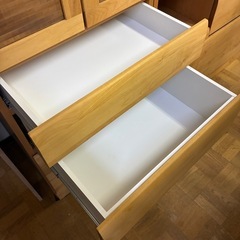 【ジャングル深井店】★食器棚 2枚扉 ナチュラル 茶 収納家具 キッチン家具 家具 簡易クリーニング済 堺市 深井 【FU3097】の画像