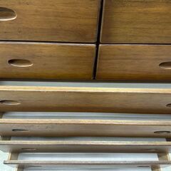 ★リユースのサカイ高崎店★TJ13685  整理ダンス 茶 H131.5×D44×W100.5 クリーニング済みの画像