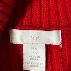 H&M リブ編みハイネックセーター M レッドの画像