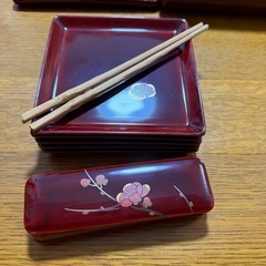 食籠・銘々皿・箸などのセットの画像