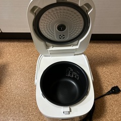 炊飯器の画像