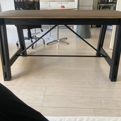 東谷　ミンディ材　ダイニングテーブルの画像