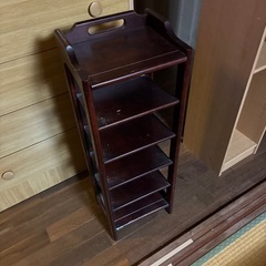 シューズなど置く家具の画像