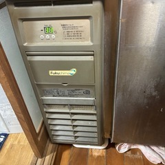 業務用冷蔵庫　フクシマ　FUKUSHIMA 3ドアの画像