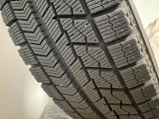 スタッドレスタイヤ BRIDGSTONE ソリオ165/70/R14