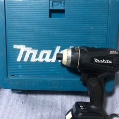 ④マキタ18v、4モードインパクトドライバTP141D、中古品の画像