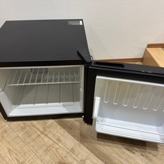 ミニ冷蔵庫の画像
