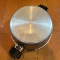 無水鍋 ムスイ 両手鍋 蓋付き　の画像