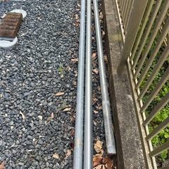 鉄パイプ、鉄の棒の画像