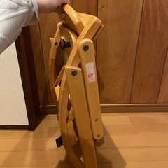ベビーチェア ローチェア 大和屋 折りたたみ可能の画像