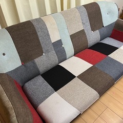 引っ越しの為お譲りします。
3人　ソファ　中古　汚れありの画像