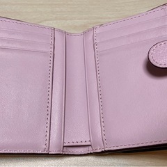 FURLA2つ折り財布の画像