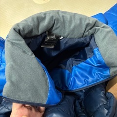 adidas アウター　ジャンパーの画像