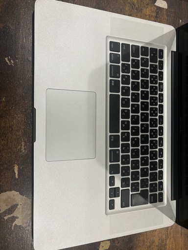Apple MacBook Pro 15インチ Early 2011