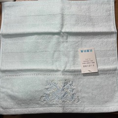 レディース タオルハンカチ 2枚 新品未使用の画像