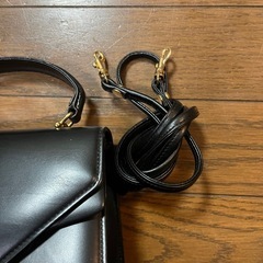 桂由美 ロゴ 押し印  ストラップ付きフォーマルバッグ 中古の画像