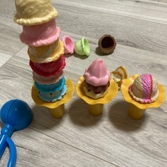 お話中　
エポック社　アイスクリーム　タワー　お店屋さんごっこの画像