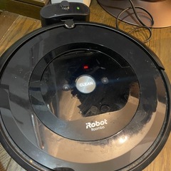 iRobot roomba ルンバ　e5 ロボット掃除機の画像