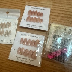 ネイルチップ＆シールの画像