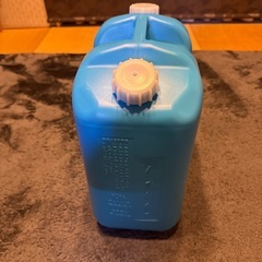 灯油ポリタンク（新品　未使用）の画像