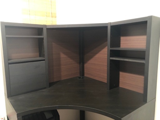 IKEA コーナーデスクミッケMICKE (majecrew) 上溝のテーブル《パソコン