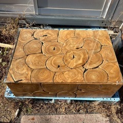 ハンドメイド　テーブル　木製の画像