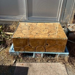 ハンドメイド　テーブル　木製の画像