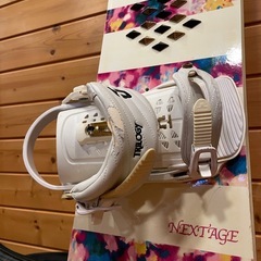 スノーボード（ビンディング付き）ケース入りの画像