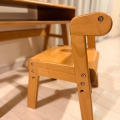 幼児用机＆椅子の画像