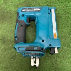 マキタ/makita ST312DZ 充電式タッカ【野田愛宕店】【店頭取引限定】【中古】管理番号：IT84JH9JQFKAの画像
