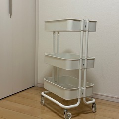 【キャスター付】ホワイト収納ワゴンの画像