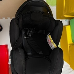 Aprica 車用チャイルドシート ブラックの画像