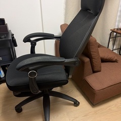 リクライニングチェア（オットマン付き)の画像