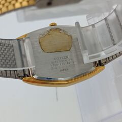 シチズン　腕時計　ヴィンテージ　ゴールドカラー　昭和レトロ　CITIZEN　稼働の画像