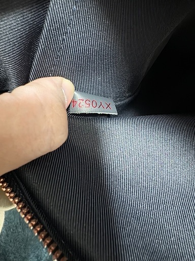 ルイヴィトン「クラッチバック」