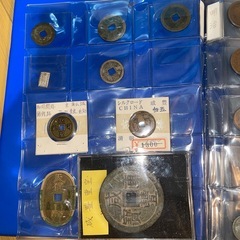 古銭、アンティーク紙幣、コイン　未使用切手500枚以上の画像