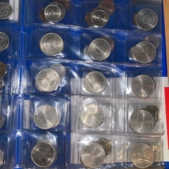 古銭、アンティーク紙幣、コイン　未使用切手500枚以上の画像