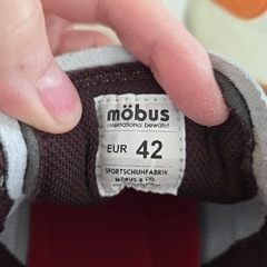 möbus  スニーカー  26cmの画像