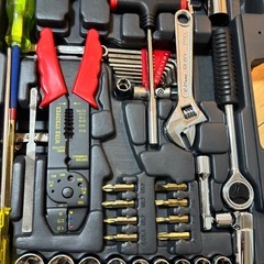 【ほぼ未使用】工具セットの画像