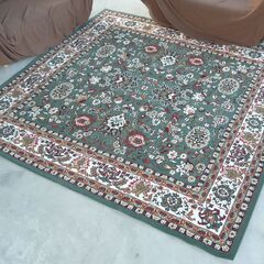 配達先決定🚚　無料配達します🚚4点セット💖ソファーベッド×２💖ベルギー絨毯💖こたつ💖の画像